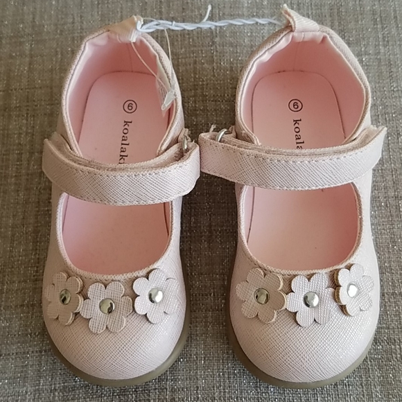 Koala Kids Other - New Koala Kids Pink Shoes